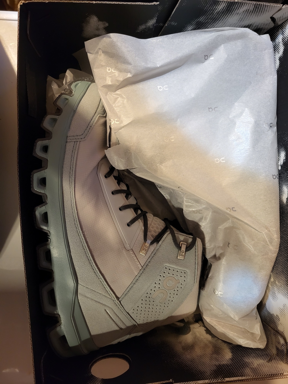 On Running Cloud Hi Waterproof Trail Boot in Light Sage